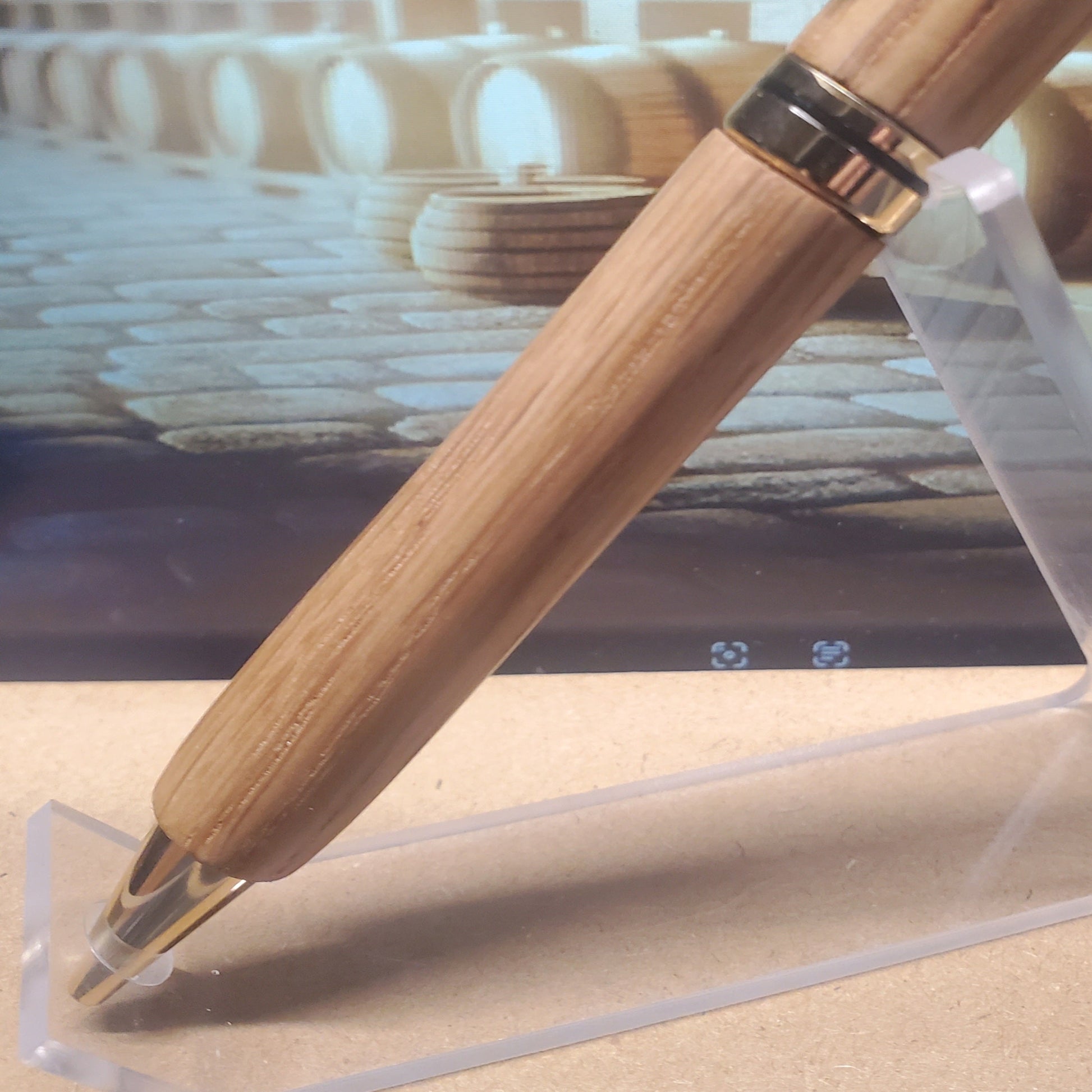 Lower half of Wild Turkey Whiskey Pen showing woodgrain